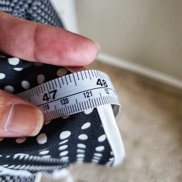 Express Polka Dot design flowy dress - Picture 4 of 7